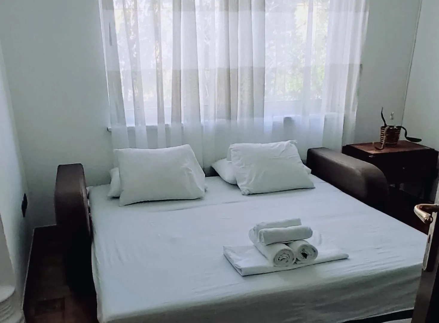 Tirana Center Rustic Retreat Apartment